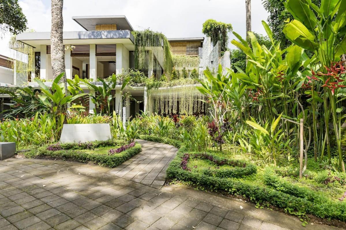 Rama Gaia Villa Ubud Екстериор снимка
